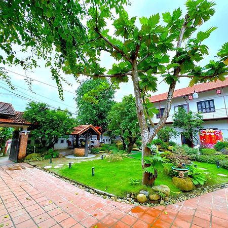 Golden Star Villa フエ エクステリア 写真