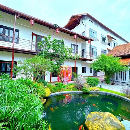 Golden Star Villa フエ エクステリア 写真