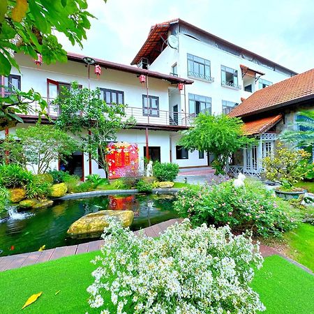 Golden Star Villa フエ エクステリア 写真